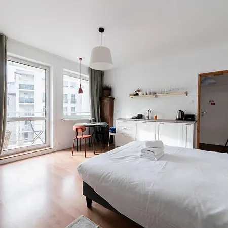 Ogrodowa Center By Bookinghost Apartment